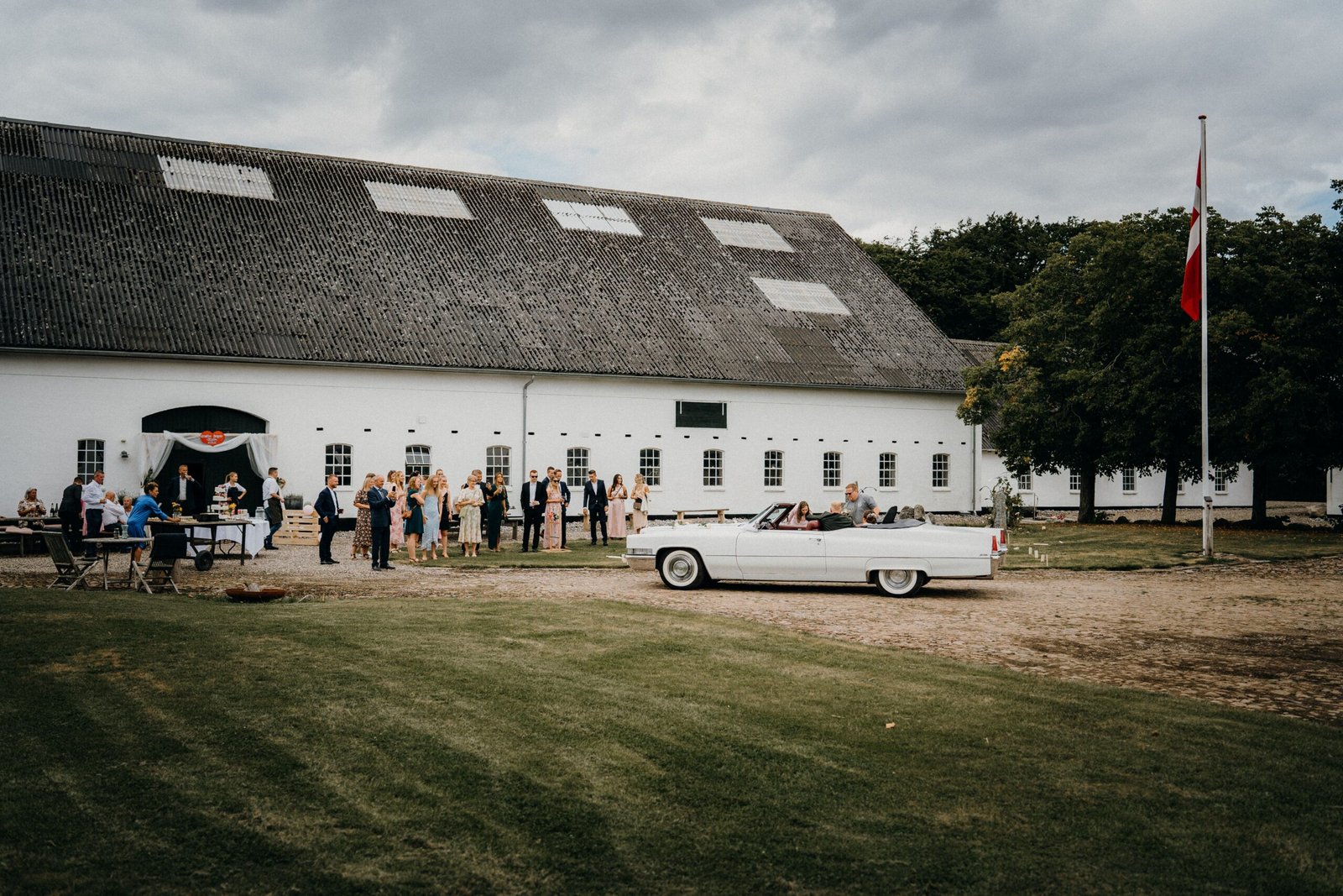 wedding guest travel