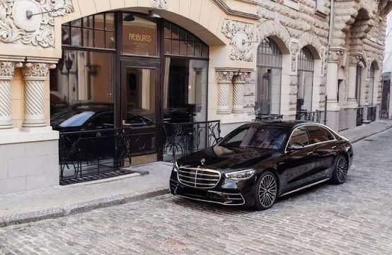 Luxury-Wedding-Transport-in-Bristol